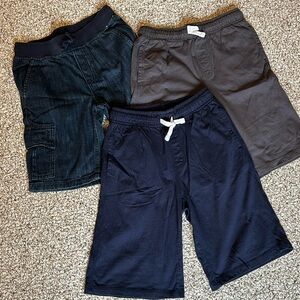 Gymboree boys size 10/12 shorts.